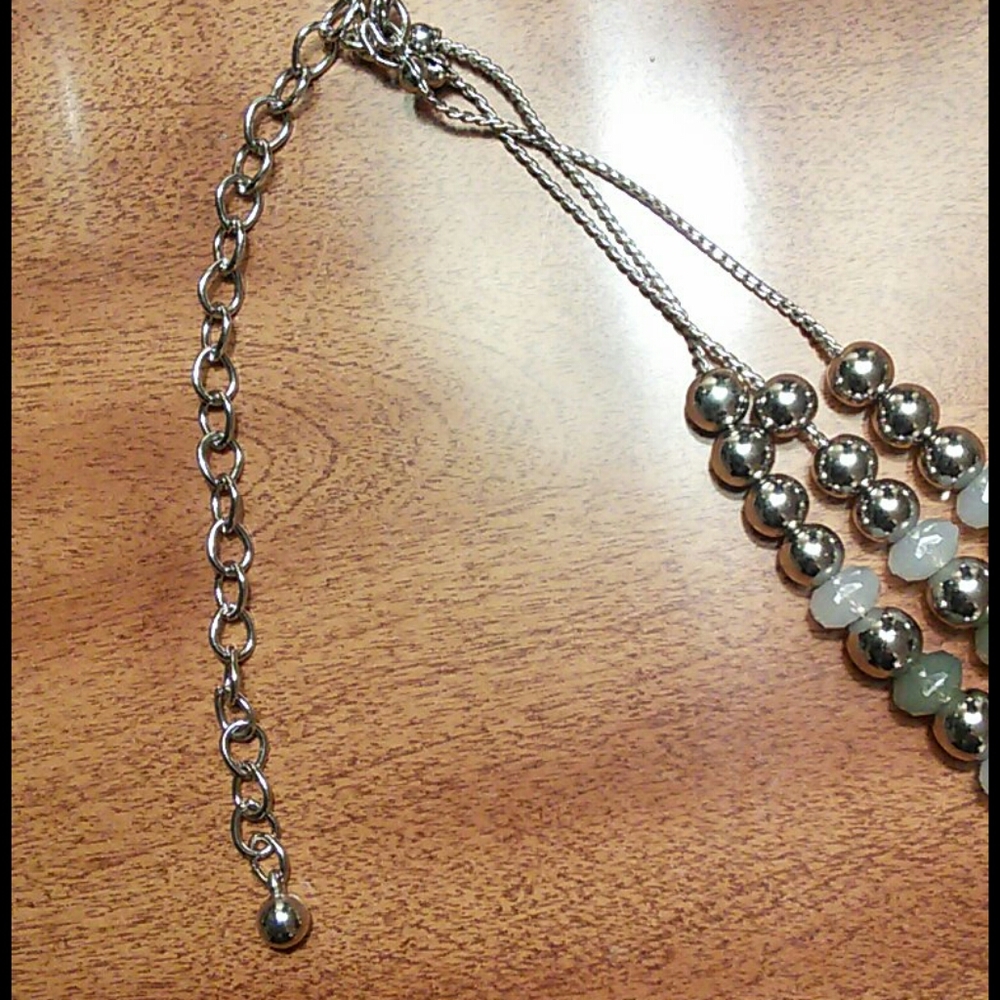 Chico's beaded statement necklace - Picture 9 of 9